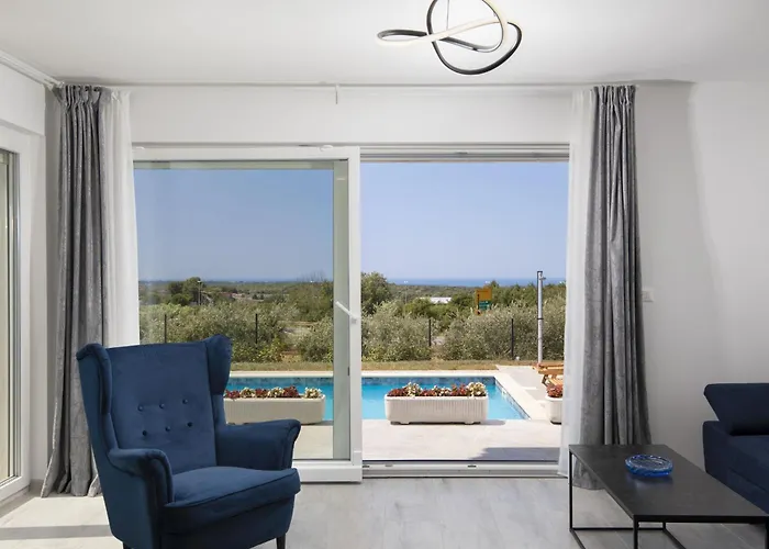 Euphoria Villa *