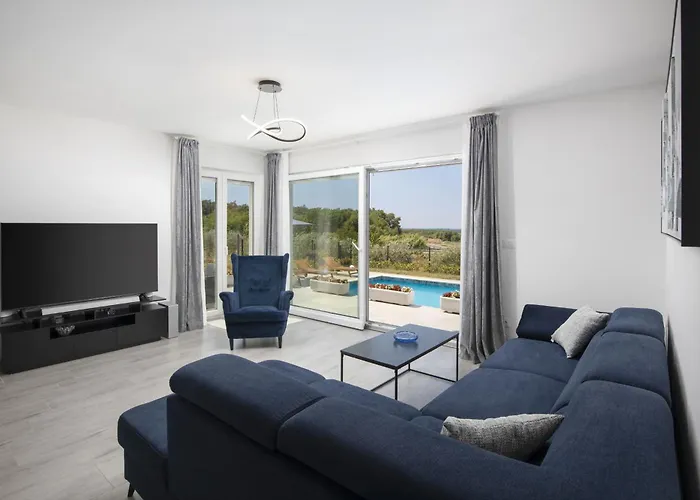 Villa Euphoria *