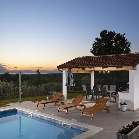 Villa Euphoria